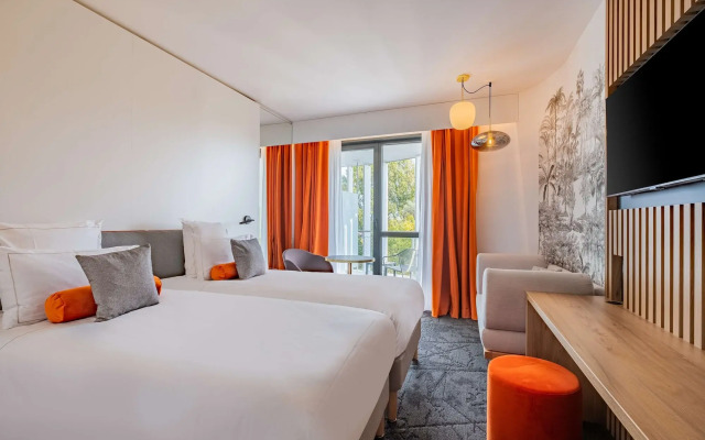 Golden Tulip Lyon Ouest Techlid Hotel & Spa