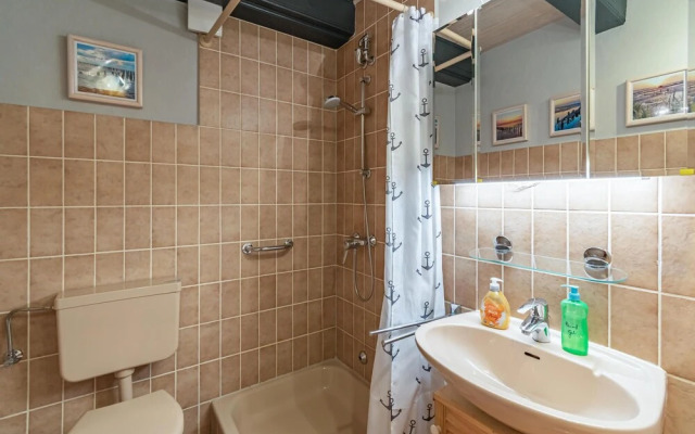 Nice Apartment in Dithmarschen With 2 Bedrooms and Wifi