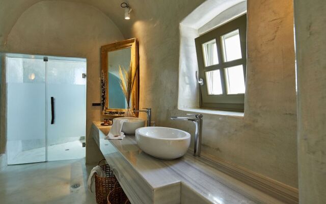 Rhenia's Suites