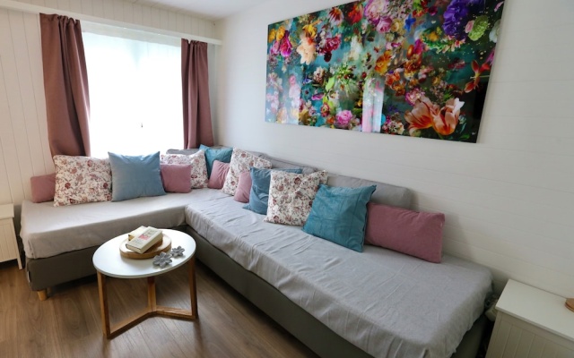 ALP APARTMENTS with self check-in