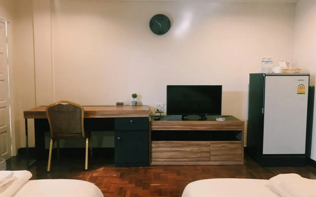 Laugh Out Loud Cafe and Home