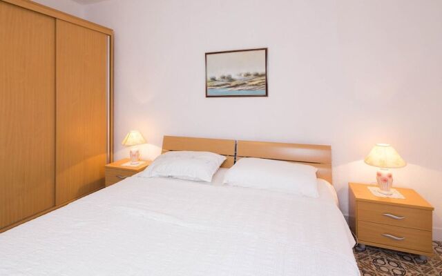 Apartments Marija Brac