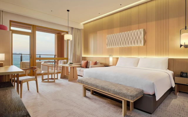 Secan Hotel Qingdao, Curio Collection By Hilton