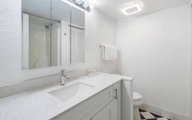 Salt Cay Suite 410