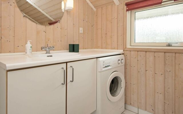 Homely Holiday Home in Juelsminde Near Sea