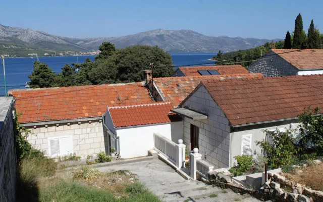 Apartments by the sea Korcula - 9000