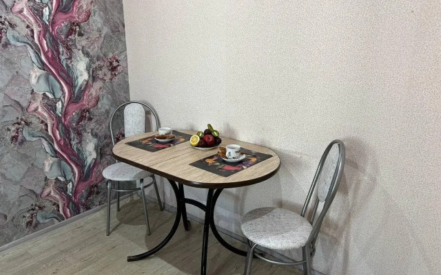 Апартаменты на проспекте Созидателей 82