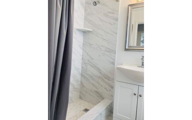 Ski 116 Apartment in Hallandale Beach