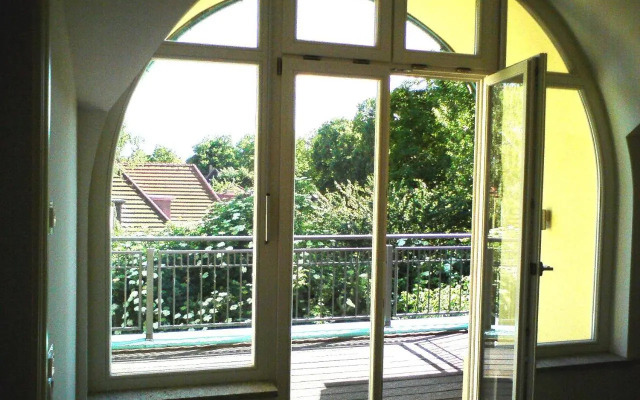 FeWo Havelpalais direkt am Wasser