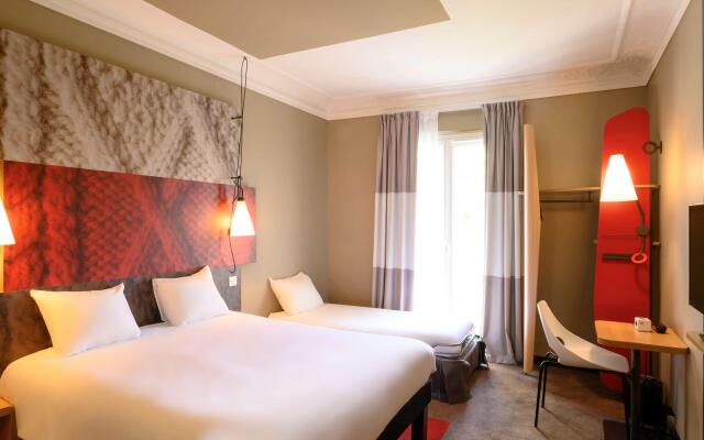 Ibis Paris Tour Montparnasse 15Ème