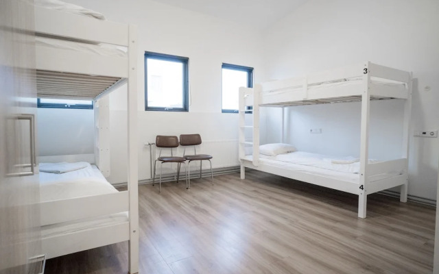 Pávi Guesthouse