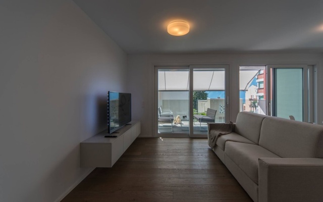 Vacation Rental City 10 in Massagno – Guest Rooms – Massagno