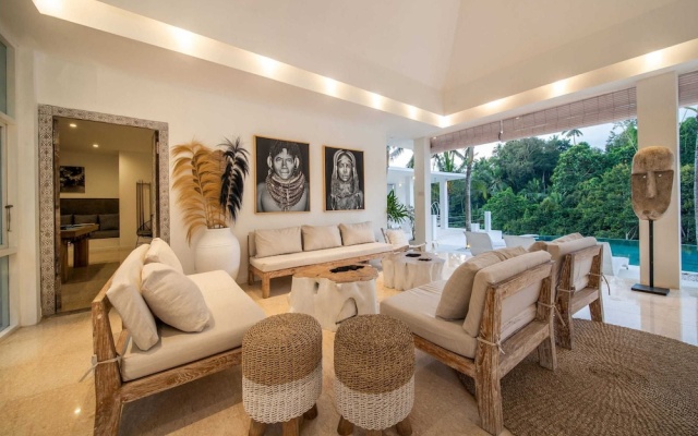 Magical Jungle Villa, 4 BR, Ubud With Staff – Guest Rooms – Kemenuh