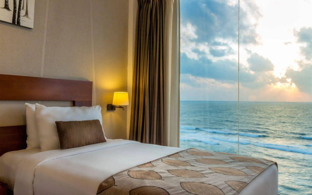 The Ocean Colombo