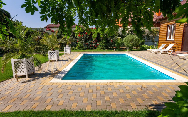 Вилла на Крыловской