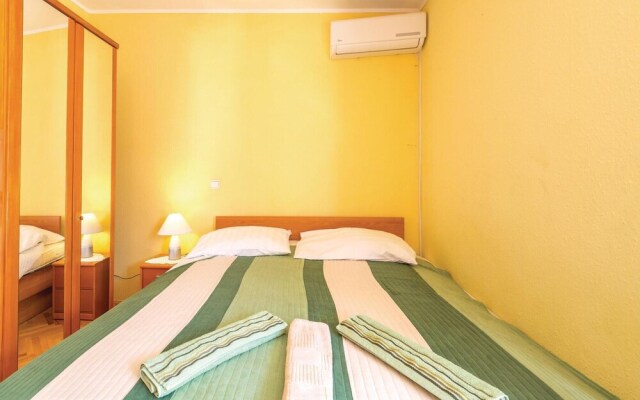 Nice Home in Makarska With Wifi and 0 Bedrooms