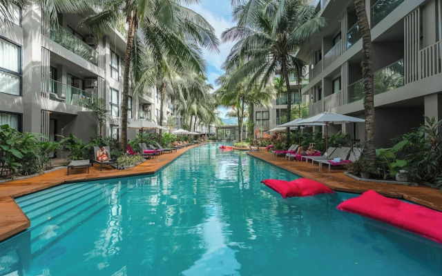 Relaxing 1Br Pool Access Gym C216