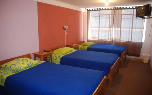 Tayka Hostel