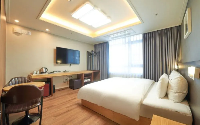 Central Park Hotel Busan