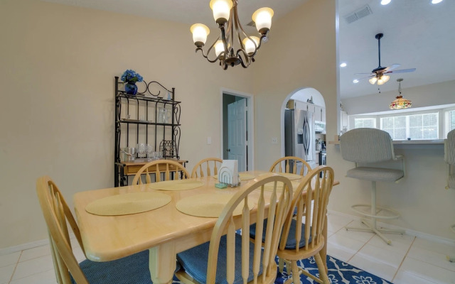 Canal-front Retreat in Crystal River!