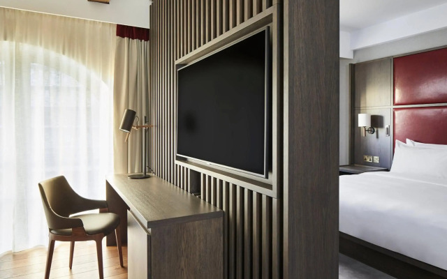 Manchester Marriott Victoria & Albert Hotel