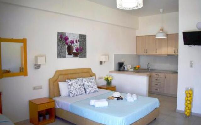 Savvas Apartments