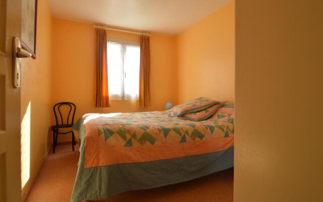 Quiet Holiday Home in Loire by the Sea