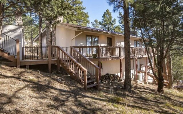 Alto Lakes - Four Bedroom Cabin with Hot Tub