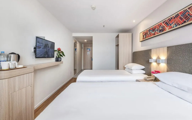 Hanting Hotel(Guangzhou Shiqiao Pedestrian Street)