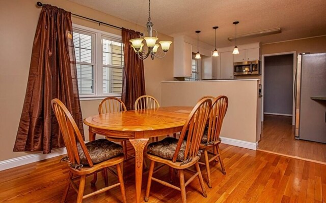 The Dandridge Guest House