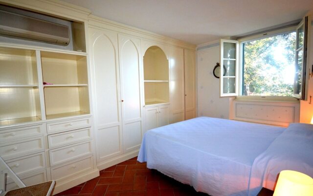 Cozy Holiday Home in Monte Argentario With Private Garden