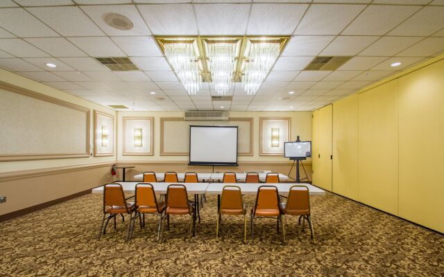 Red Roof Inn Batavia