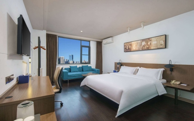 Microtel by Wyndham Kunming City Center – Guest Rooms – Kunming