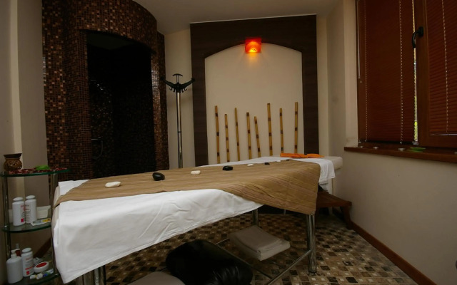 Laguna Beach Resort & Spa