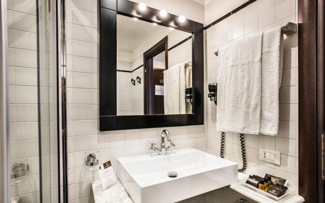 Sardegna Hotel, Suites & Restaurant