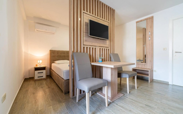 Studio Apartments Marea 2