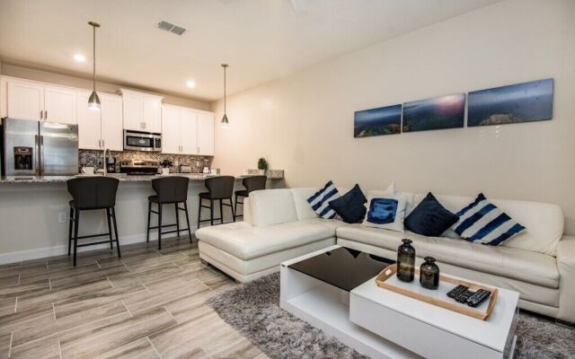 1594mvd 4 Bedroom Townhouse