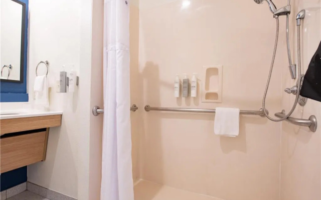 Spark By Hilton Lafayette South