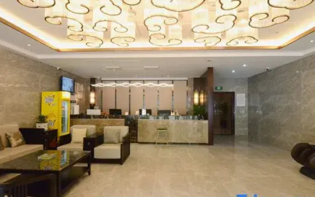 Yaran Hotel