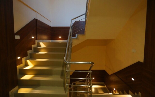 Hotel Buddha House Himalayan Brothers