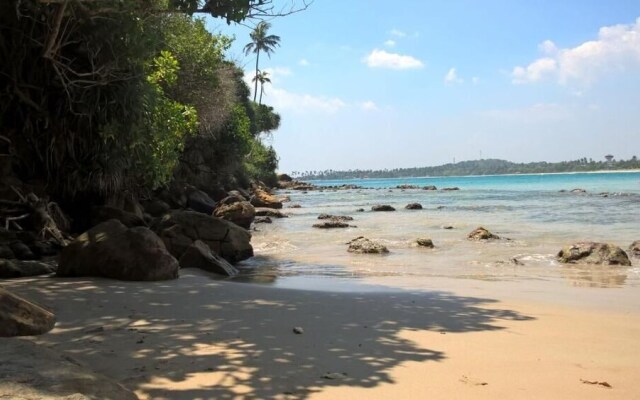 Sea View Clay House Dikwella