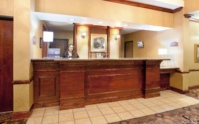 Holiday Inn Express Hotel & Suites Barstow-Outlet Center by IHG