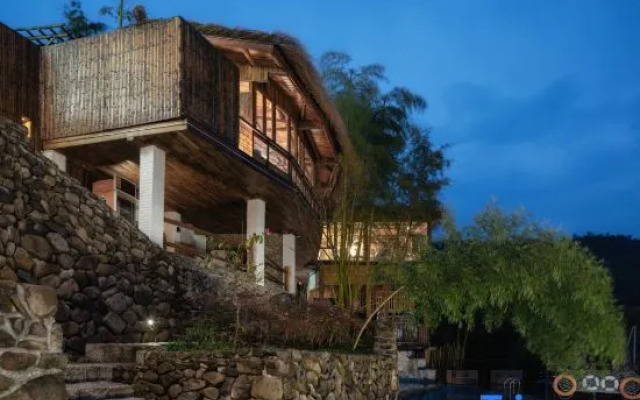 Xizhu Yunjian Hot Spring Villa