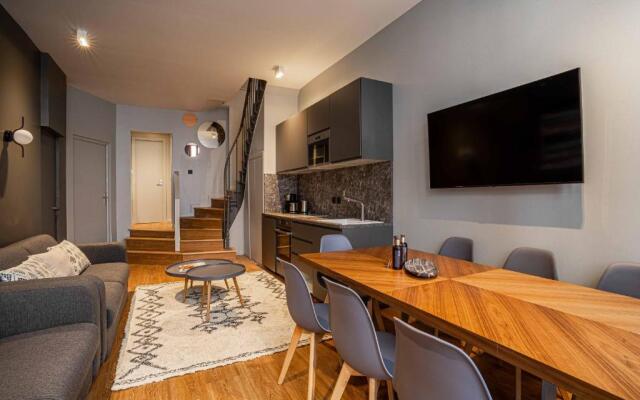 136 - Urban Beaumarchais Voltaire