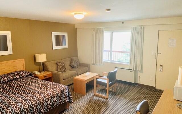Green Acres Motel