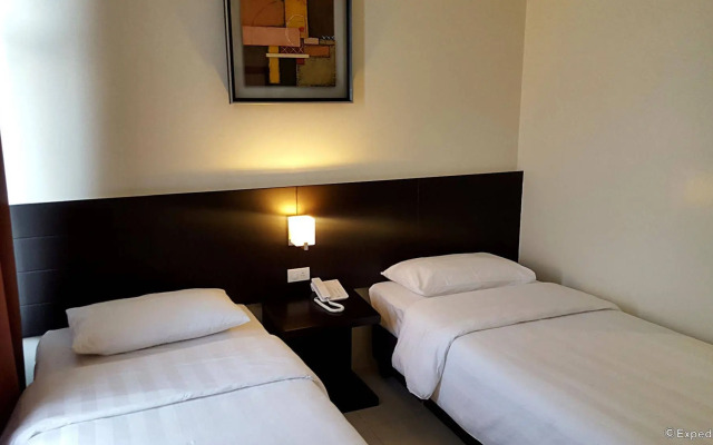 Manhattan Suites Inn