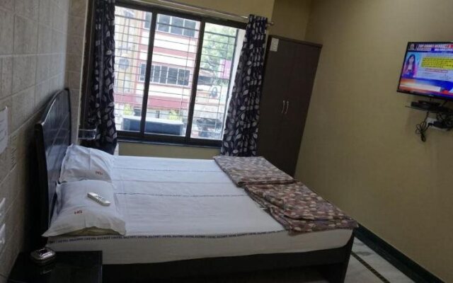 Hotel Gujrat