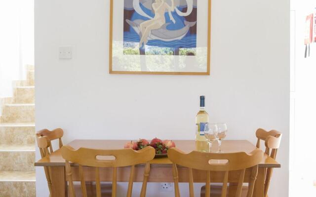 Eliofos Elegant Maisonettes