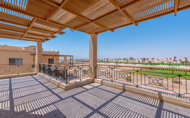 Vesta - Luxury Apt - 2Br - Golf (I)