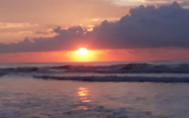 Apartamento com Internet e garagem FREE ! PRAIA GRANDE